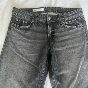 LOW RISE WASHED BLACK DENIM JEANS